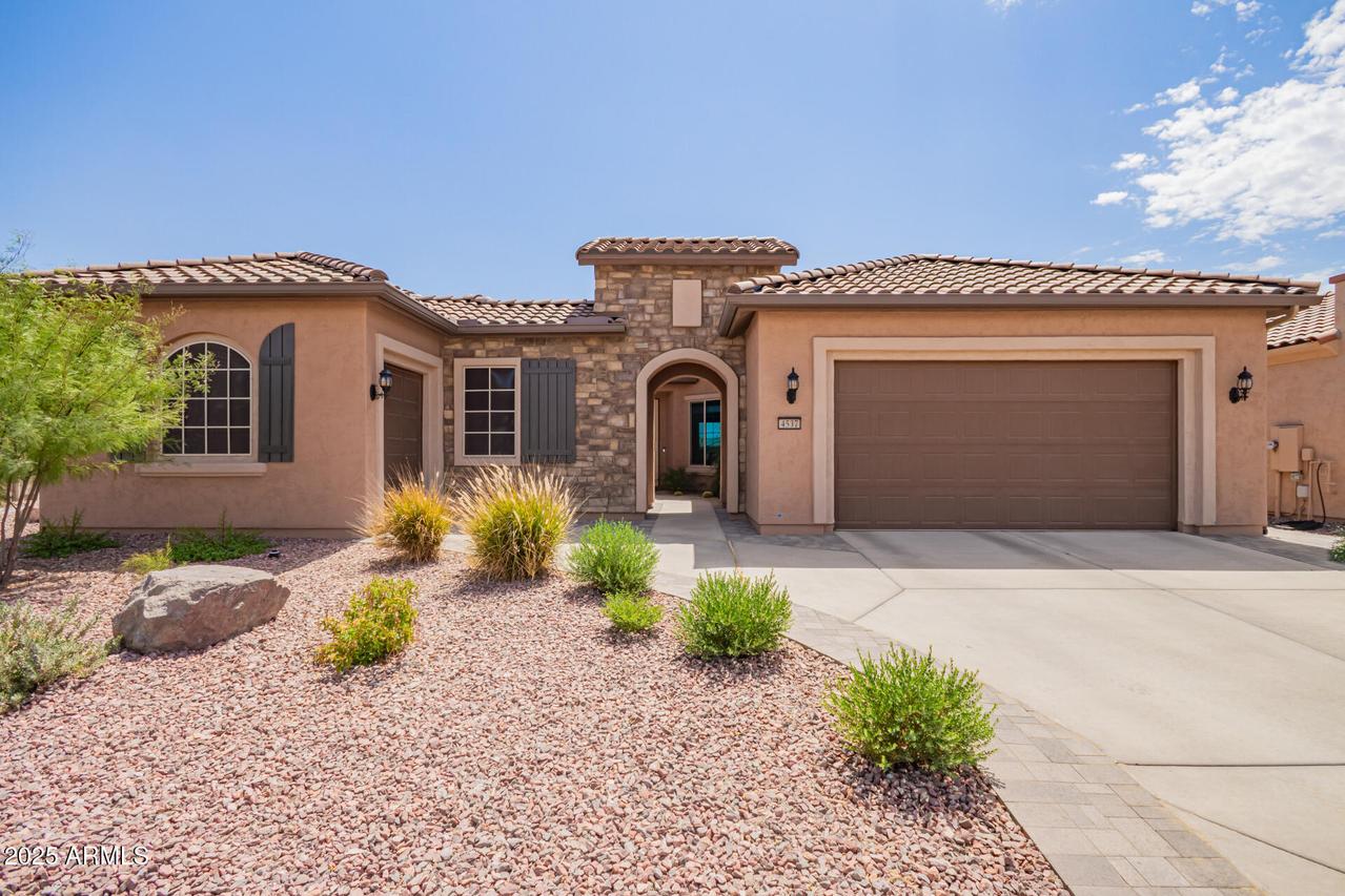 4537 N Presidential Dr., Florence, AZ 85132