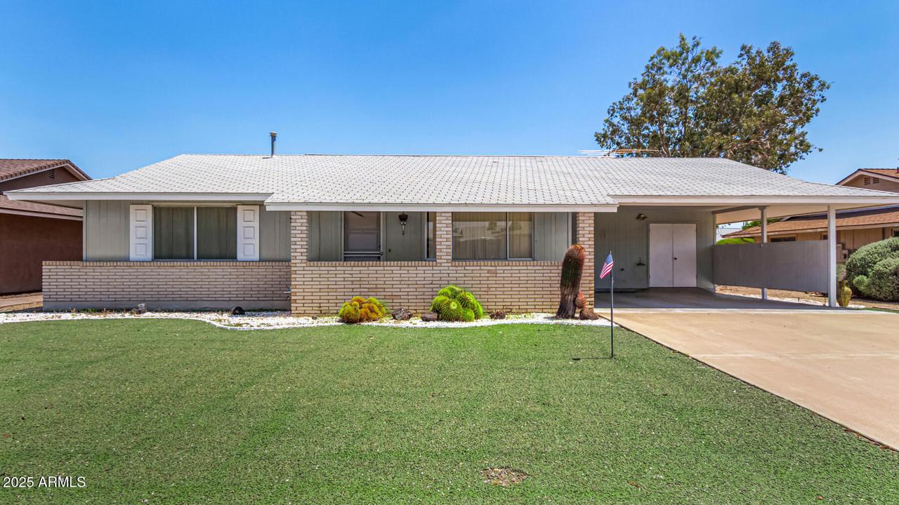 13831 N 103rd Ave., Sun City, AZ 85351