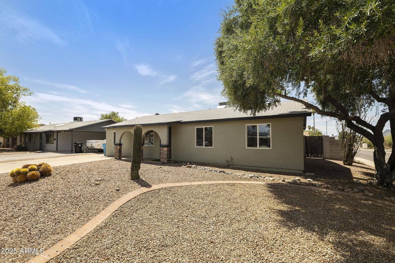 3719 E Joan De Arc Ave., Phoenix, AZ 85032