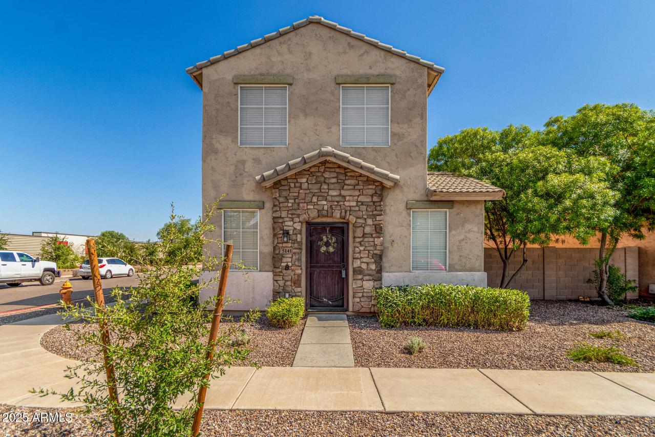 5141 W Warner St., Phoenix, AZ 85043