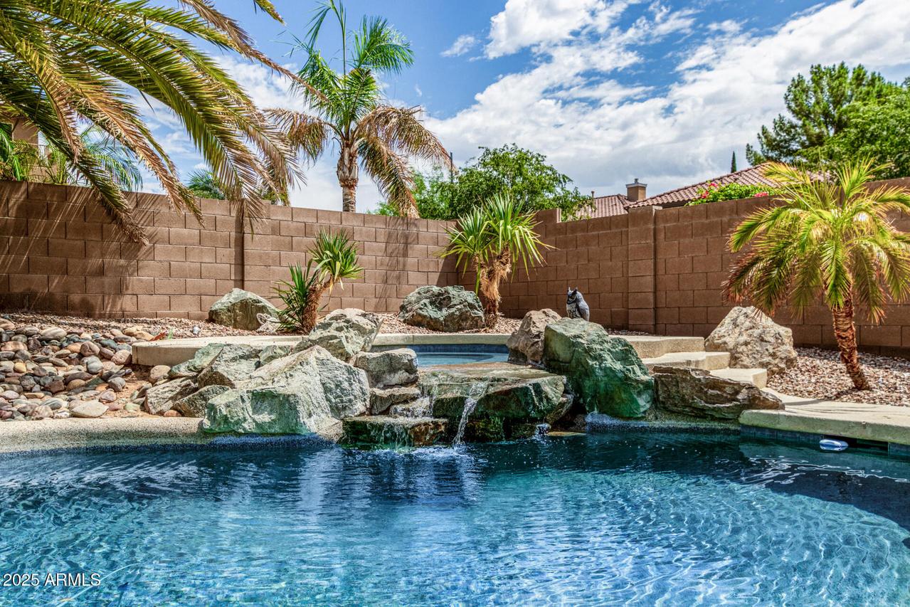 7242 W Crabapple Dr., Peoria, AZ 85383