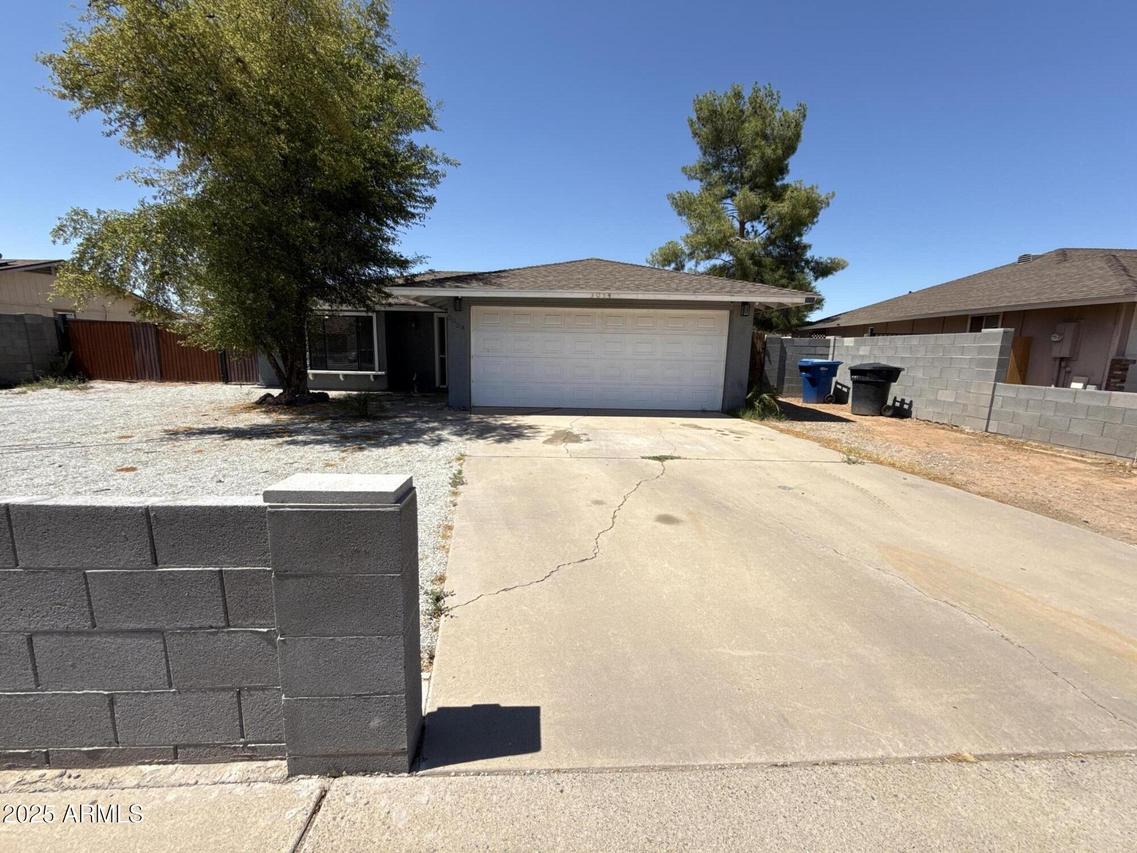 3054 E Pueblo Ave., Mesa, AZ 85204
