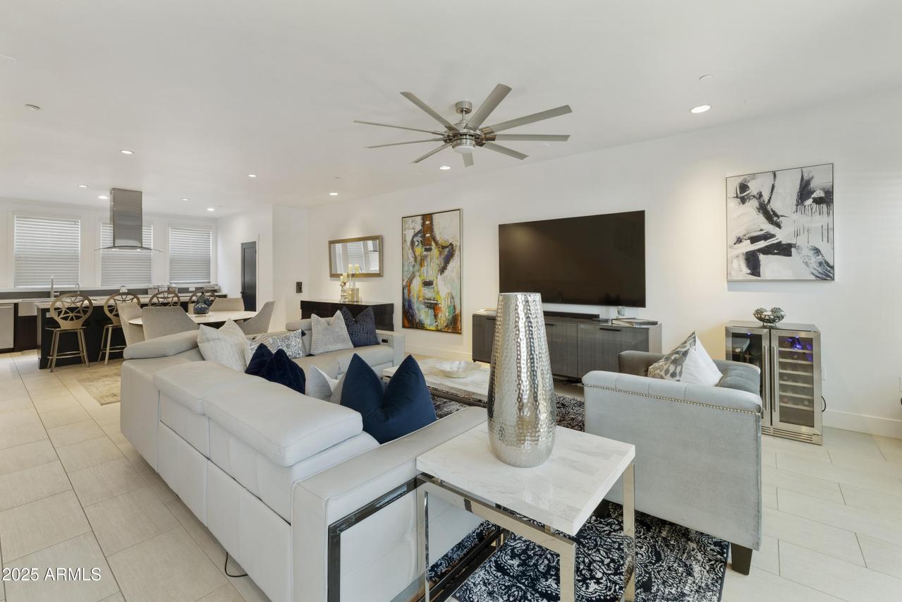 1400 E Bethany Home Rd. #11, Phoenix, AZ 85014