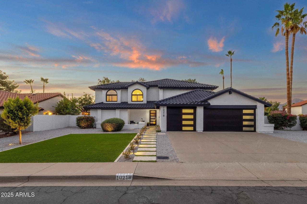 10218 E Clinton St., Scottsdale, AZ 85260