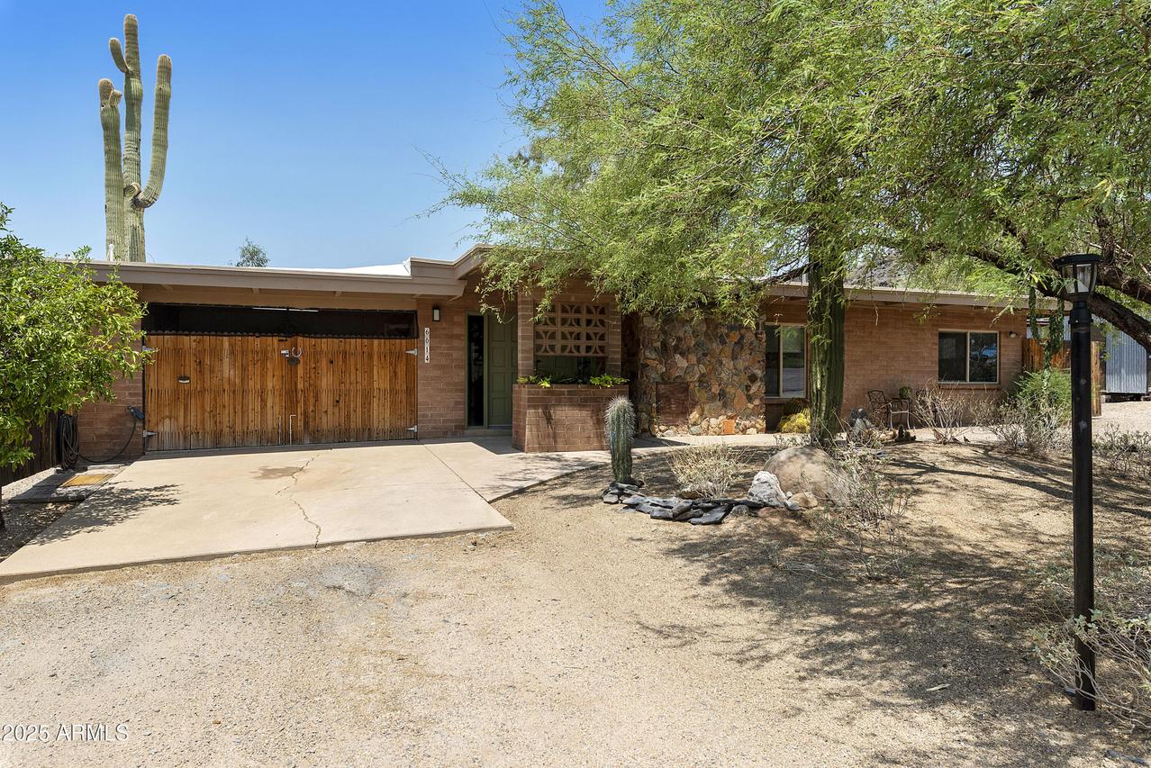 6014 E Surrey Dr., Cave Creek, AZ 85331