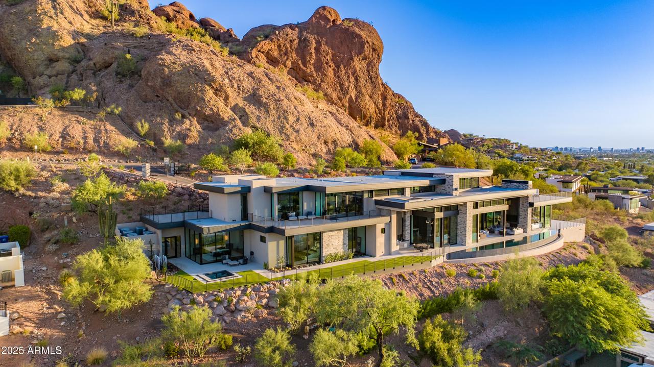 5002 E Valle Vista Way, Paradise Valley, AZ 85253