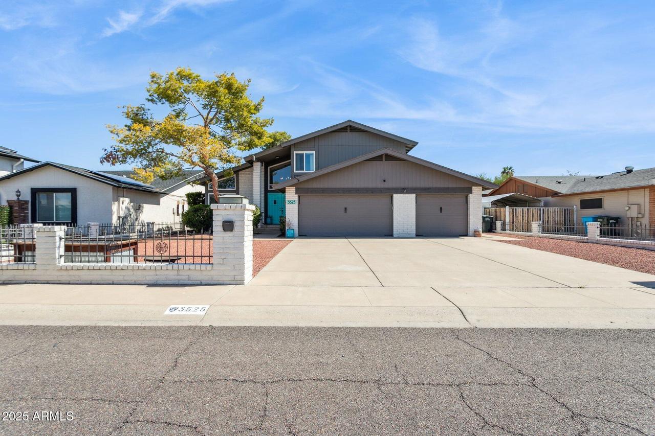 3525 W Kings Ave., Phoenix, AZ 85053