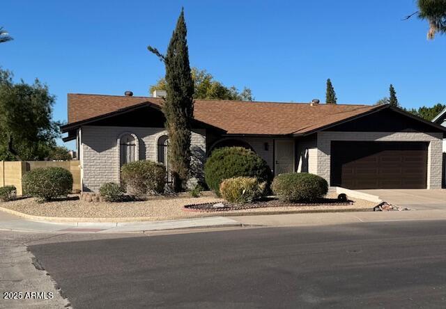 1102 E Grandview Rd., Phoenix, AZ 85022