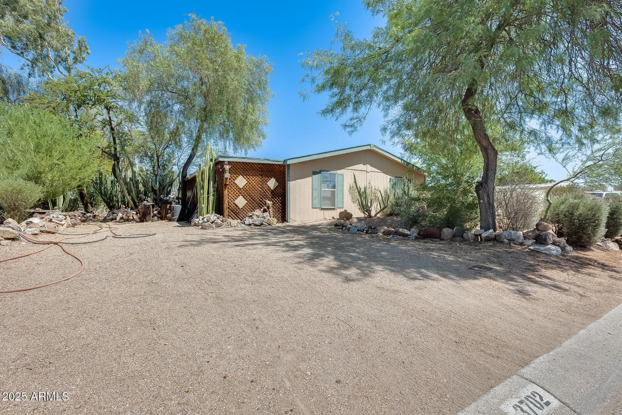 3702 W Abraham Ln., Glendale, AZ 85308