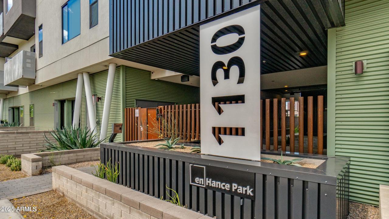 1130 N 2nd St. #401, Phoenix, AZ 85004