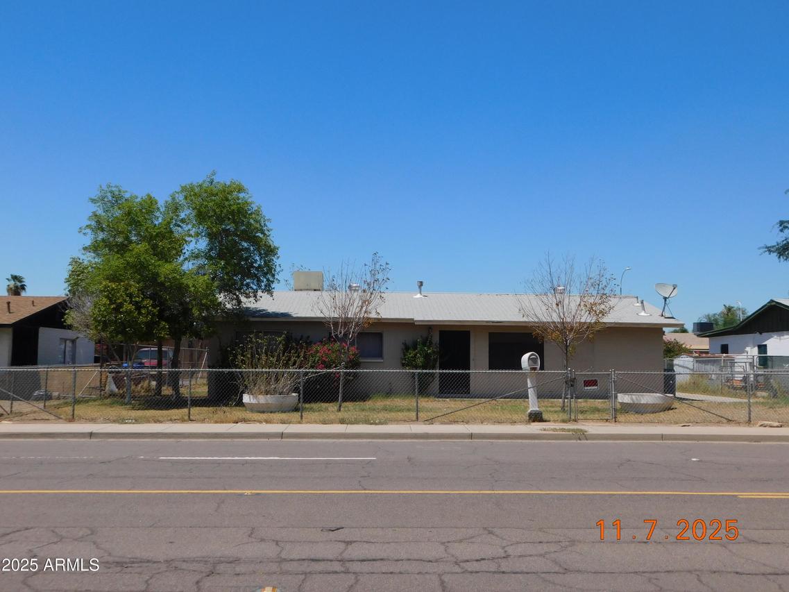 8606 W Van Buren St., Tolleson, AZ 85353