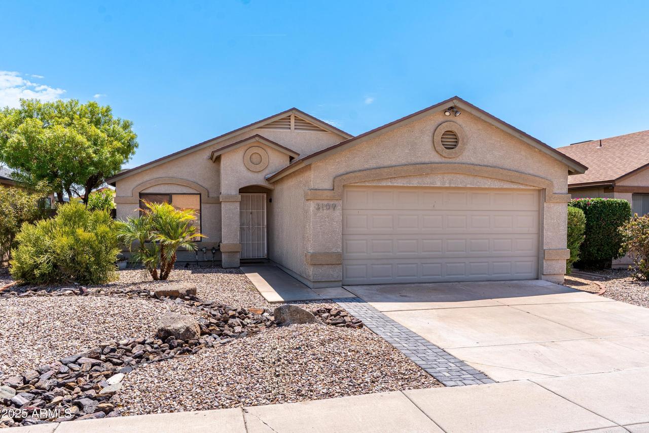 3109 W Los Gatos Dr., Phoenix, AZ 85027