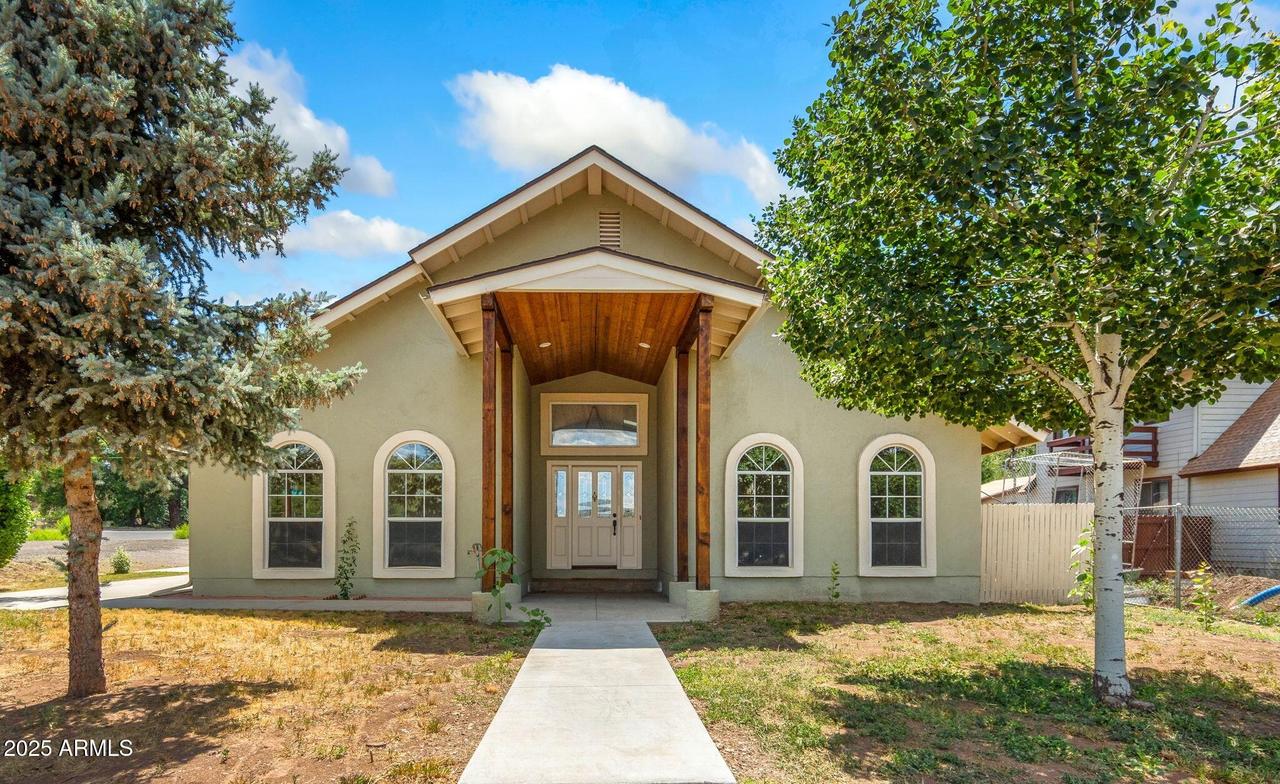 2155 E Chisholm Tr., Flagstaff, AZ 86005
