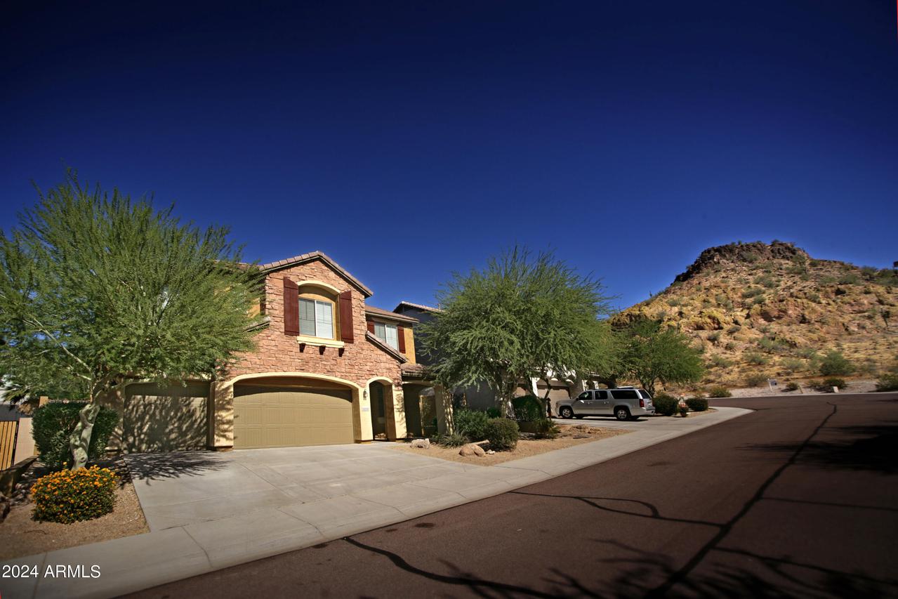 9010 W Eagle Talon Dr., Peoria, AZ 85383