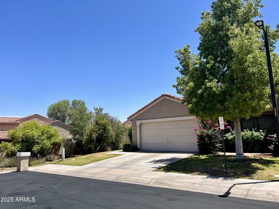 New Homes For Sale This Week That Attend Kyrene de la Esperanza School: July 11th to July 17th