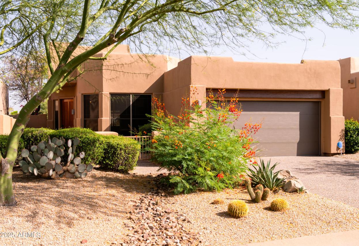 9502 E Chuckwagon Ln., Scottsdale, AZ 85262