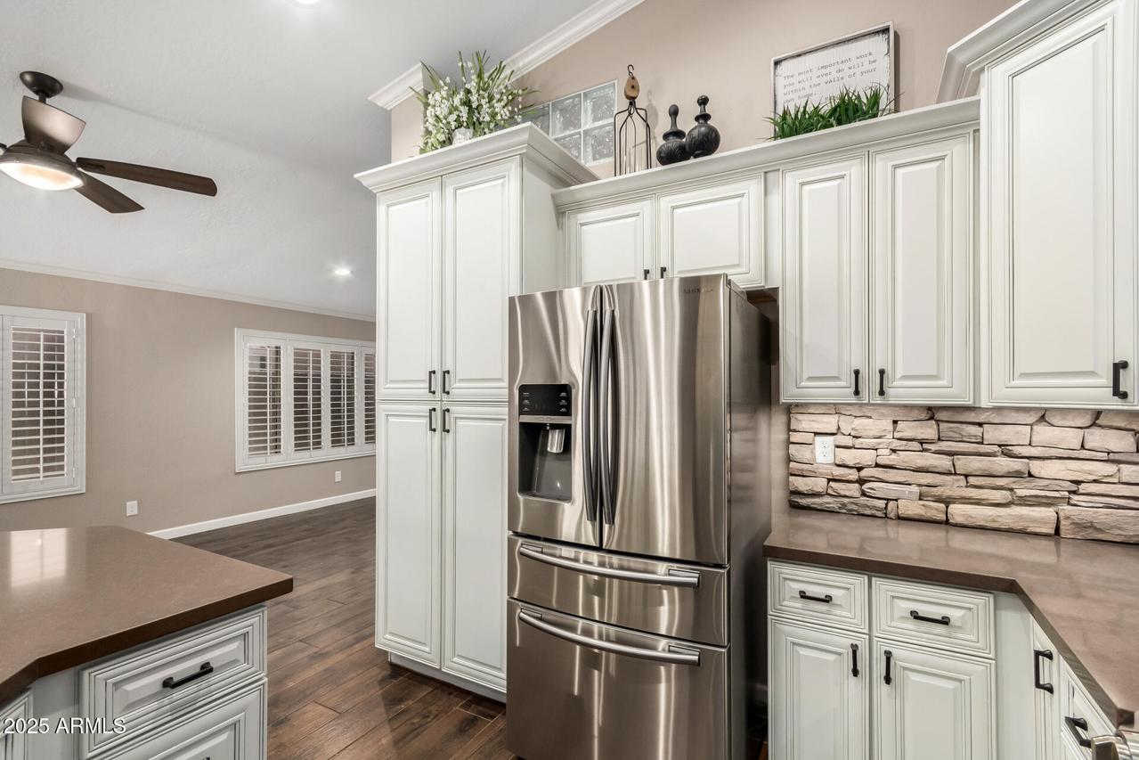 17027 N 45th St., Phoenix, AZ 85032