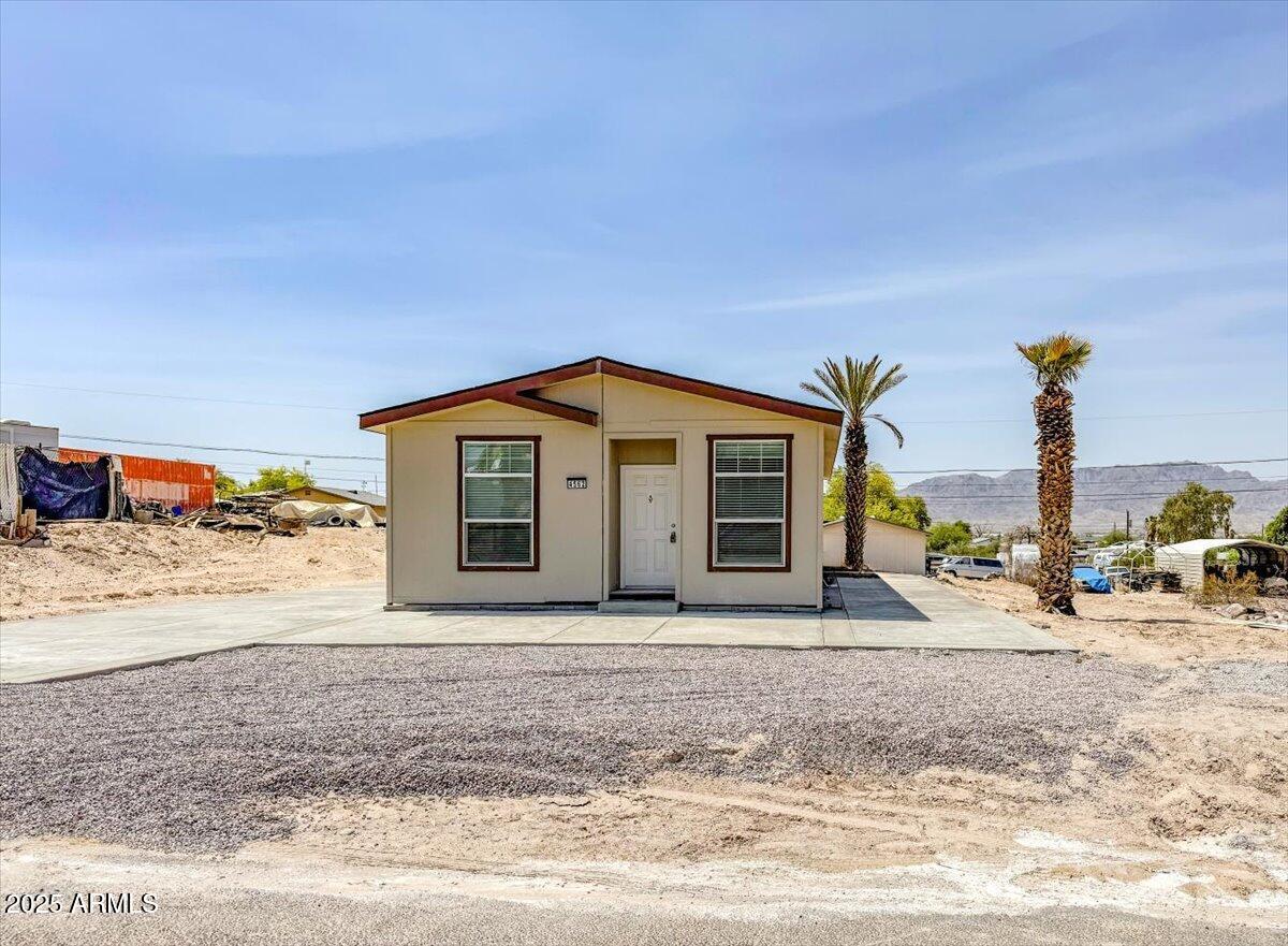 4562 Tule Dr., Topock, AZ 86436
