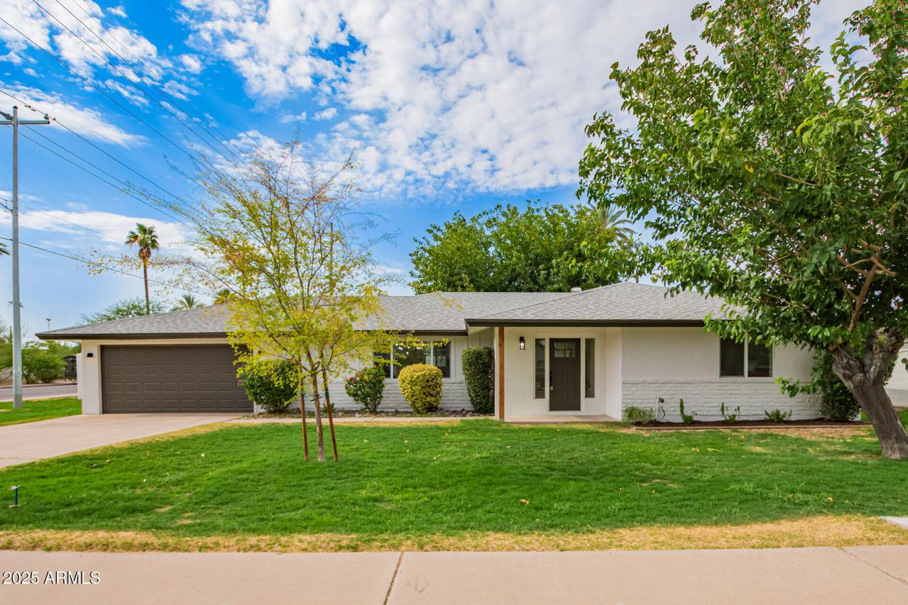 1202 E Palmaire Ave., Phoenix, AZ 85020