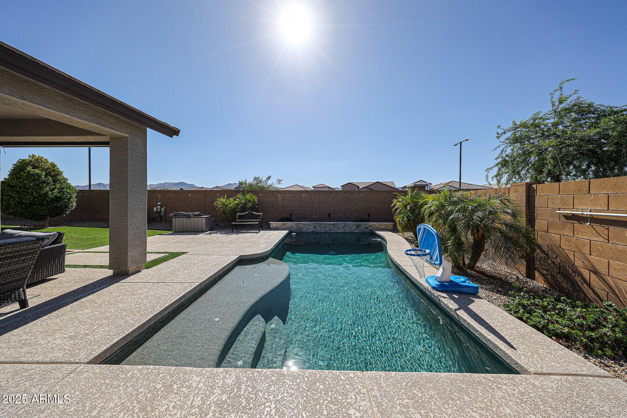 11548 N 188th Ln., Surprise, AZ 85388
