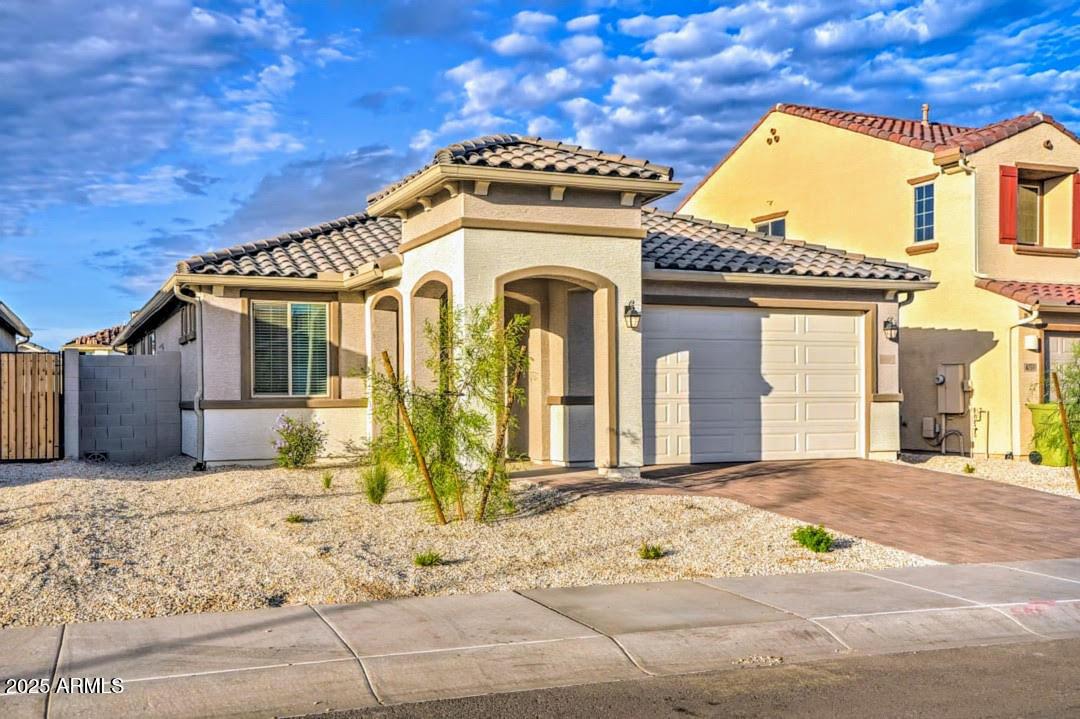 8749 W San Miguel Ave., Glendale, AZ 85305
