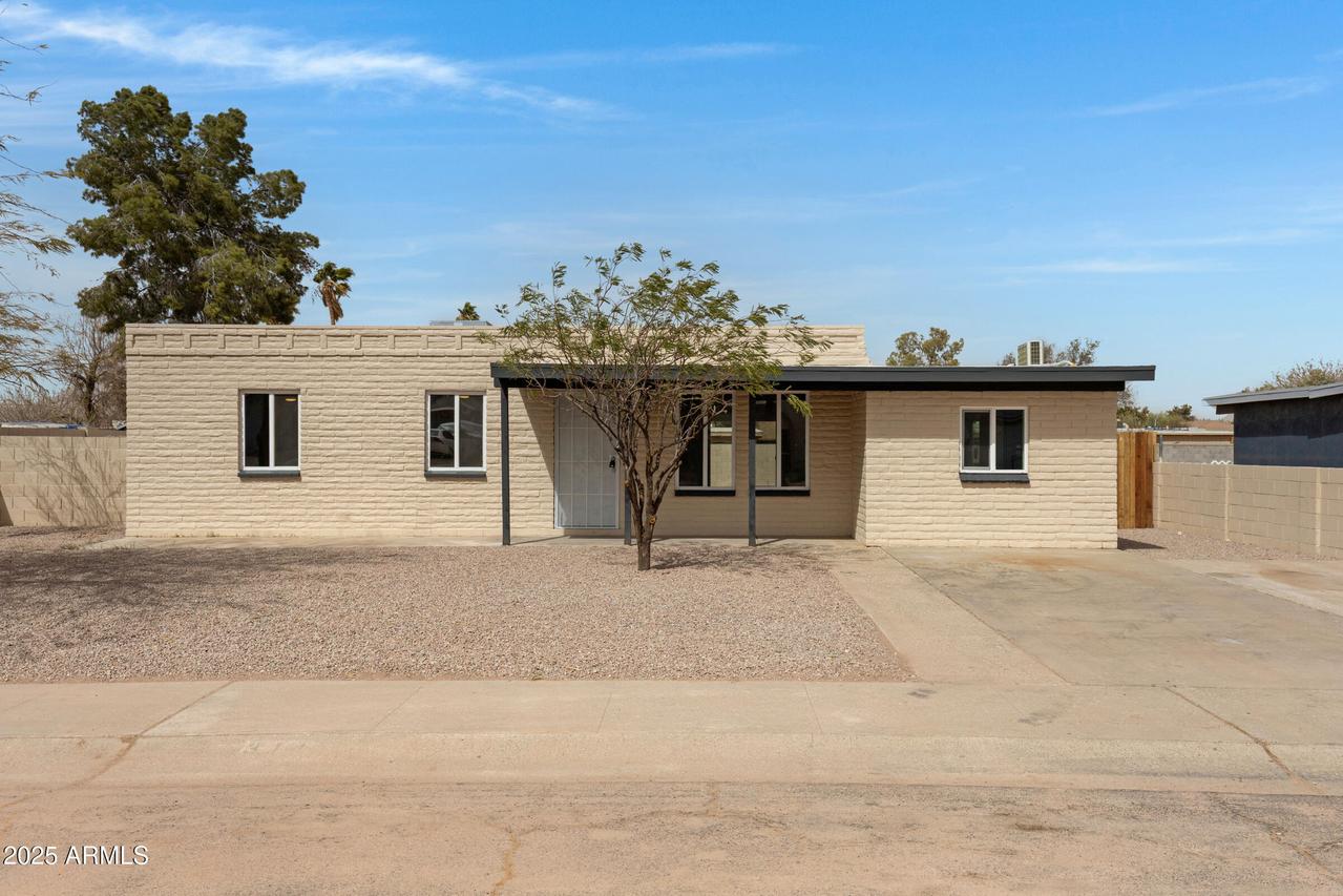 314 E Cholla St., Casa Grande, AZ 85122