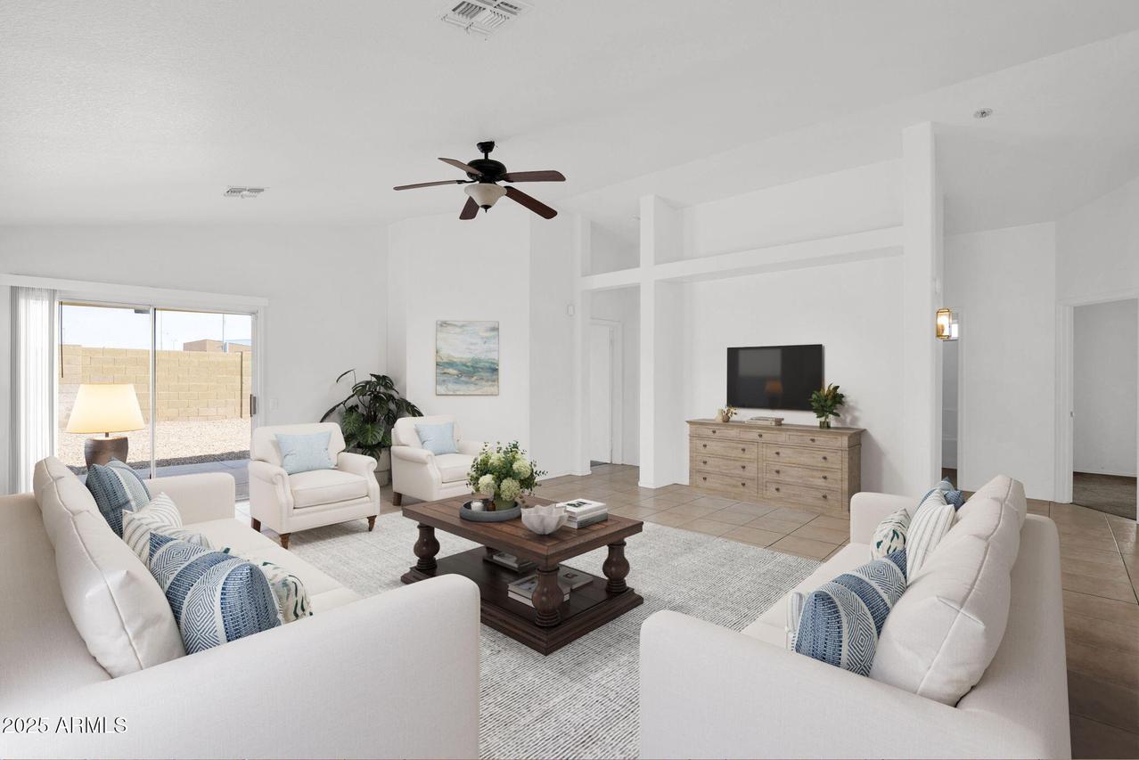 6705 N 77th Dr., Glendale, AZ 85303