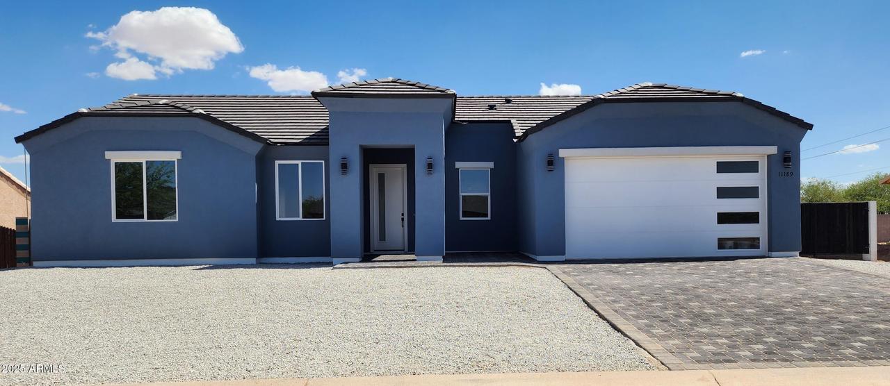 11189 W Loma Vista Dr., Arizona City, AZ 85123