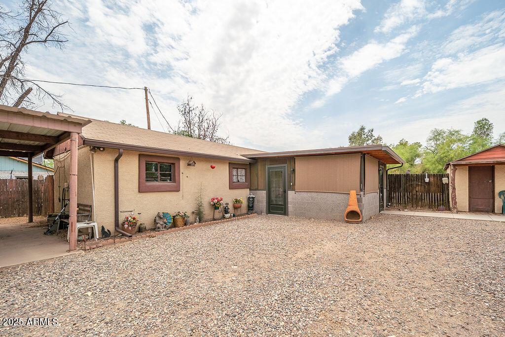 66 S 64th Ave., Phoenix, AZ 85043