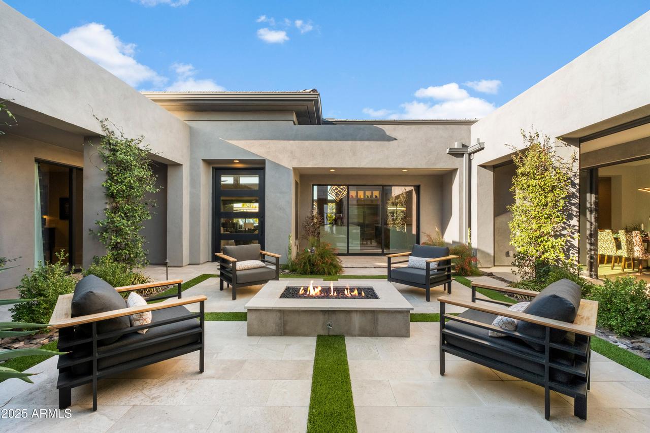 11946 E Cavedale Dr., Scottsdale, AZ 85262