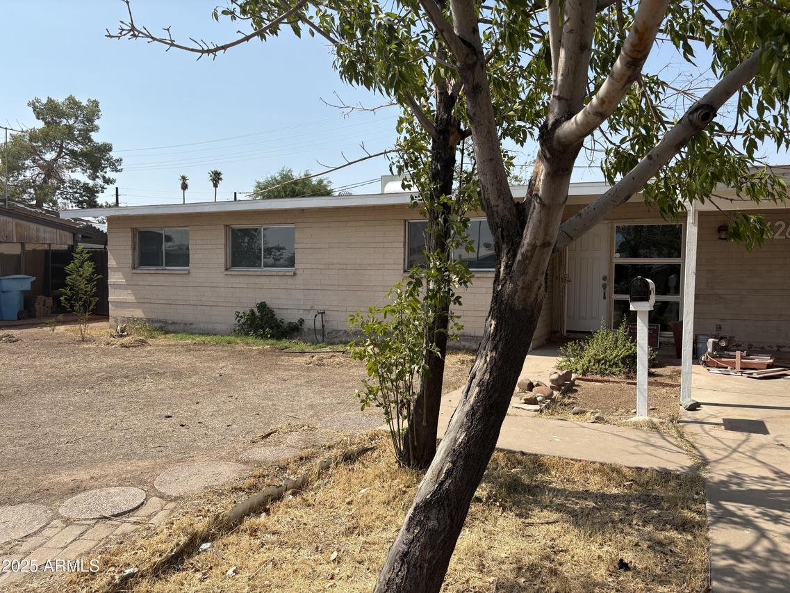 3626 W Campbell Ave., Phoenix, AZ 85019