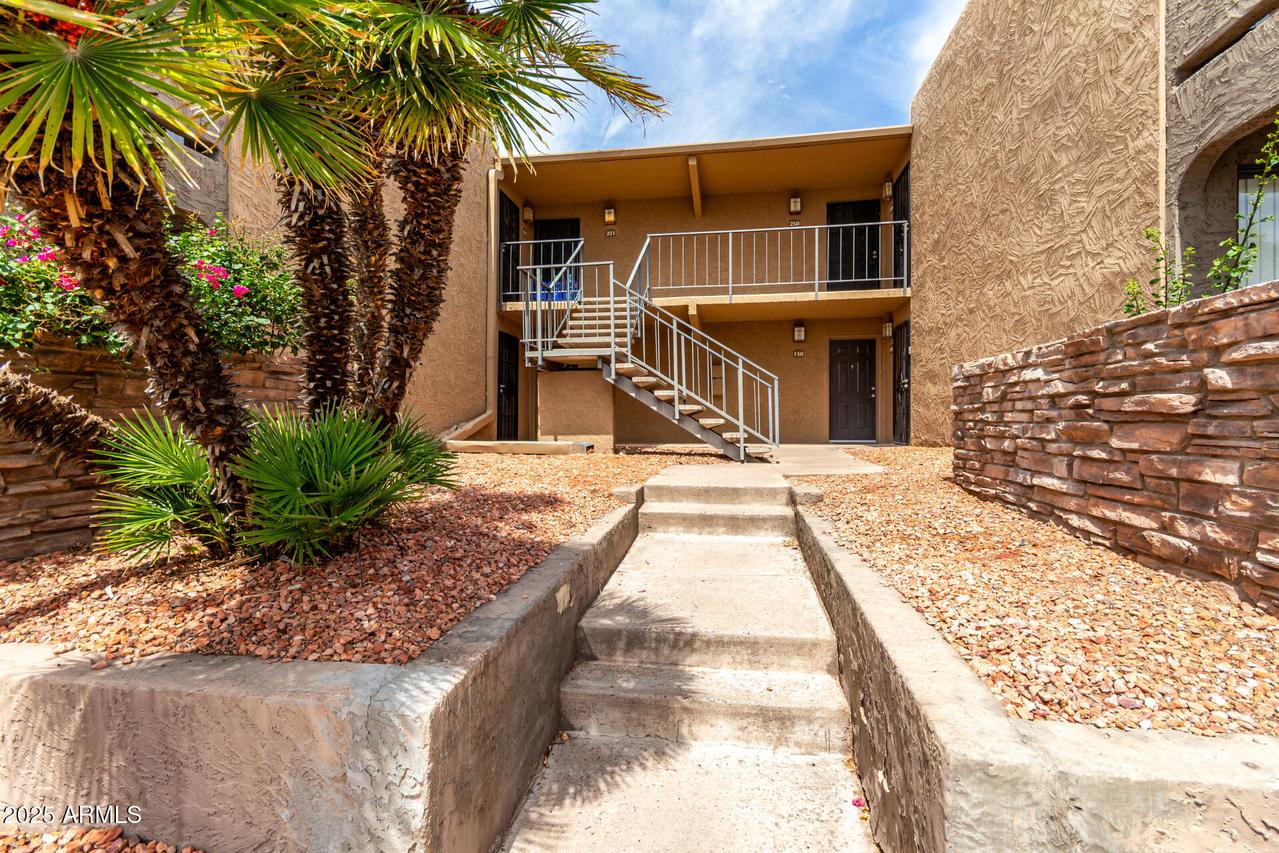 3825 E Camelback Rd. #251, Phoenix, AZ 85018