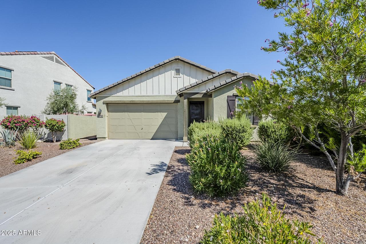 17542 W Hubbard Dr., Goodyear, AZ 85338