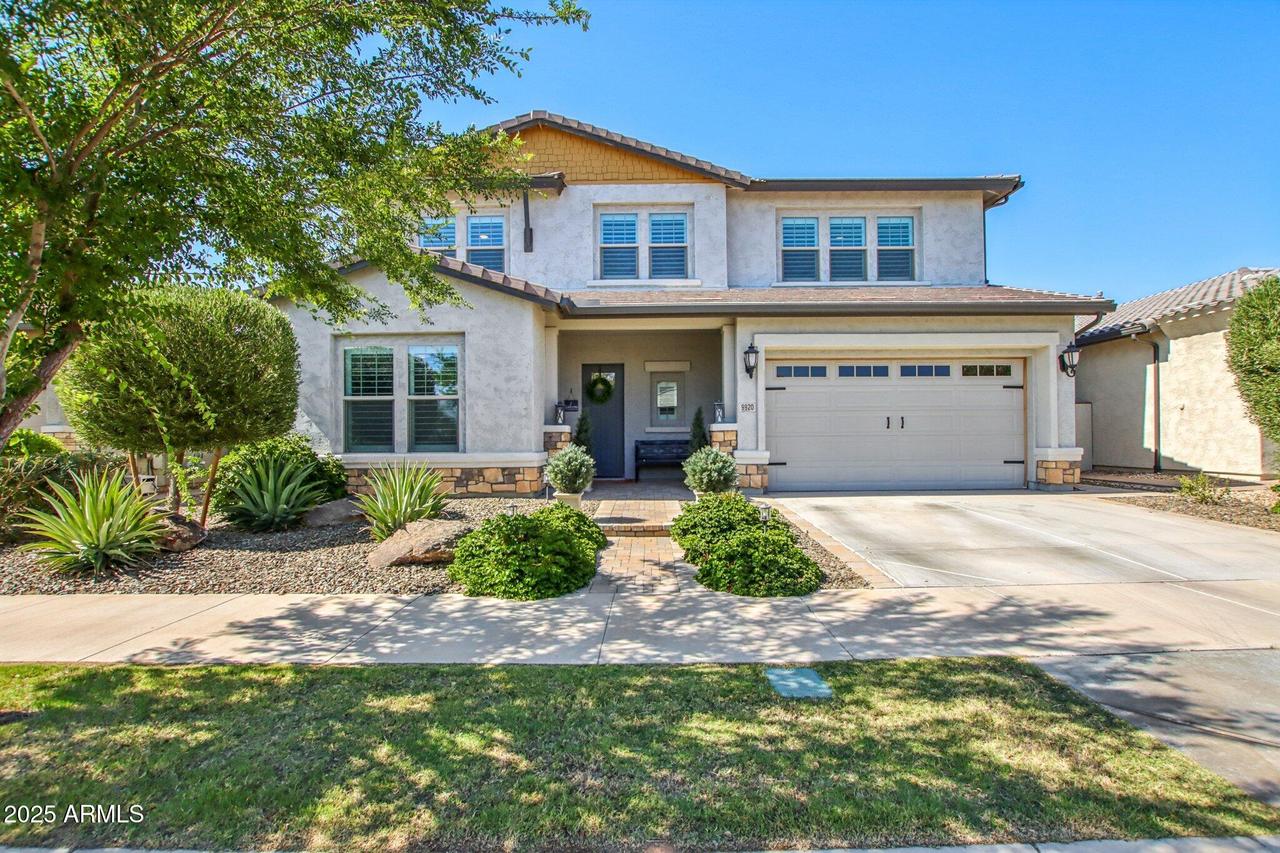9920 E Torino Ave., Mesa, AZ 85212