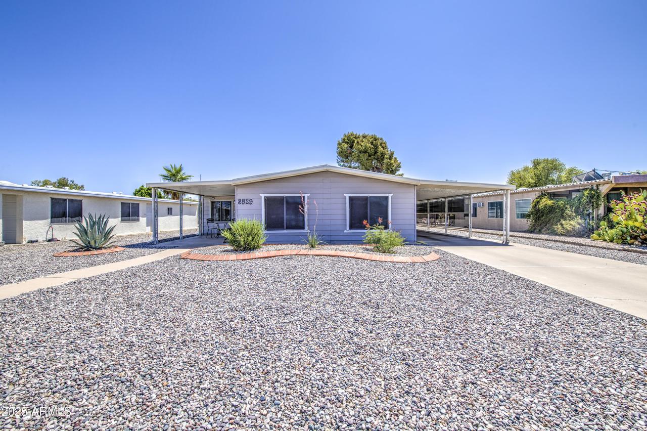 8929 E Sun Lakes Blvd., Sun Lakes, AZ 85248