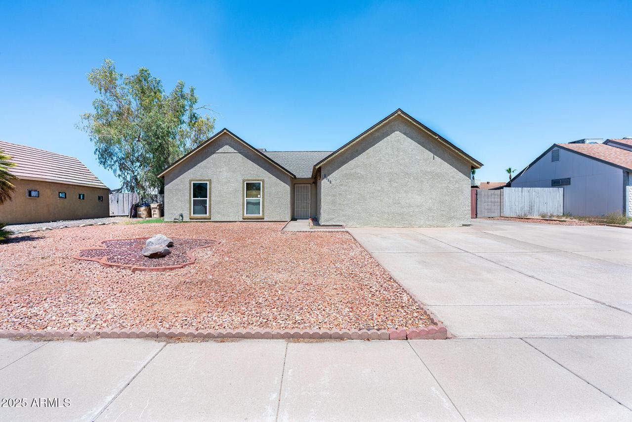 6854 W Ironwood Dr., Peoria, AZ 85345