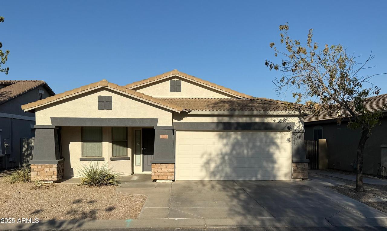 22301 S 214th St., Queen Creek, AZ 85142