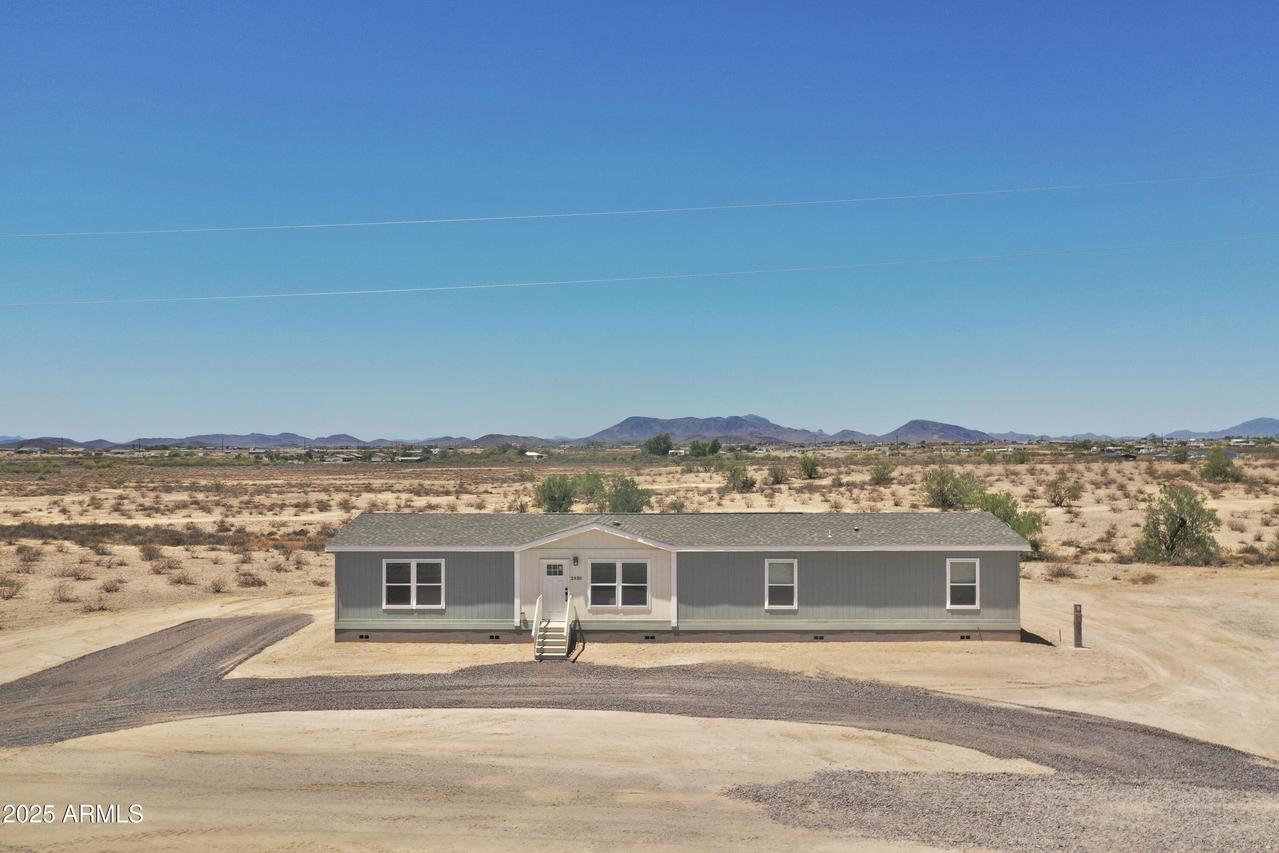 2430 S 357th Dr., Tonopah, AZ 85354
