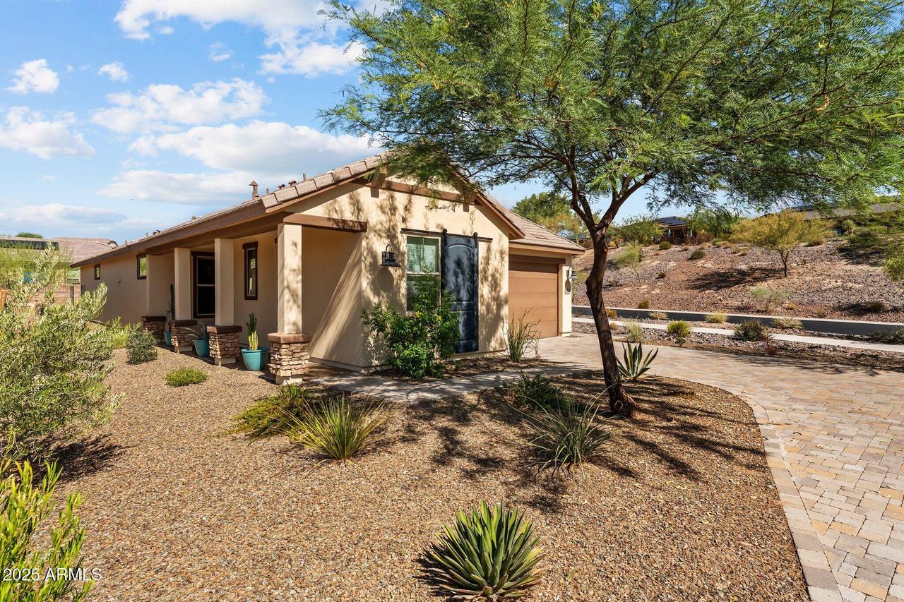 3200 Huckleberry Way, Wickenburg, AZ 85390