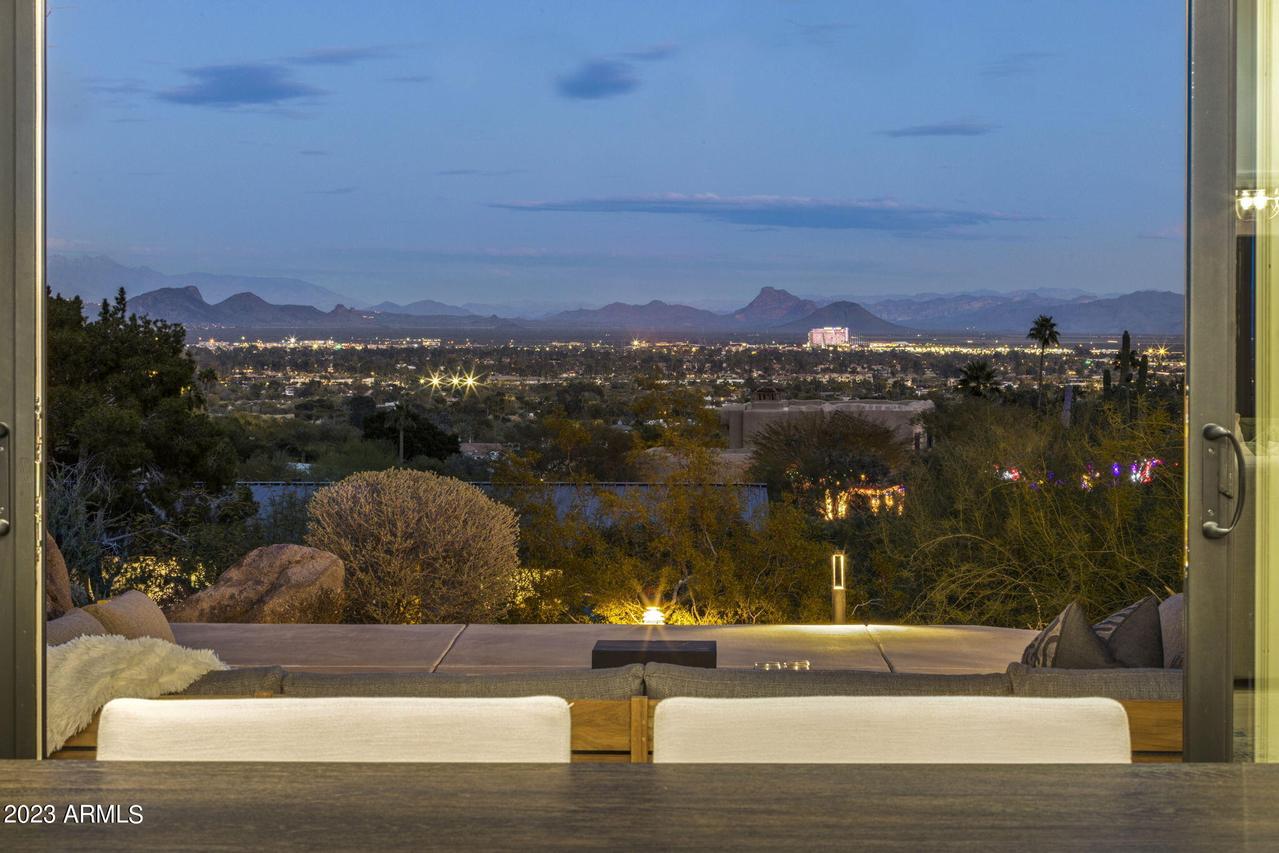 5849 E Hummingbird Ln., Paradise Valley, AZ 85253