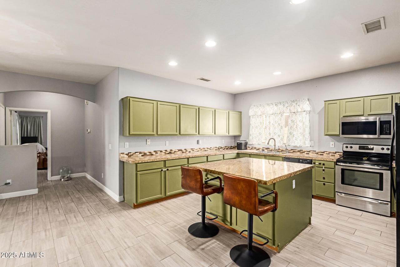 8318 W Cocopah St., Tolleson, AZ 85353