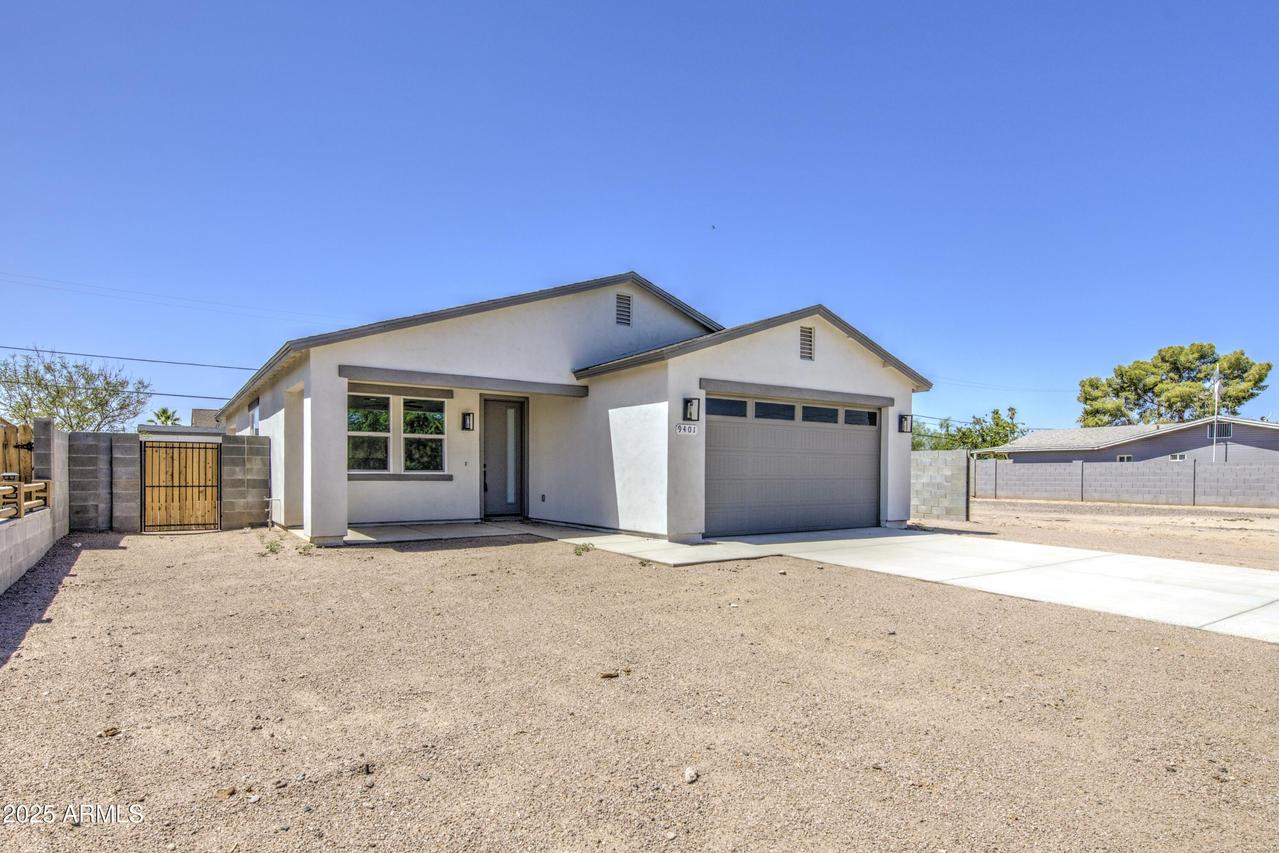 9401 W Coronado Dr., Arizona City, AZ 85123