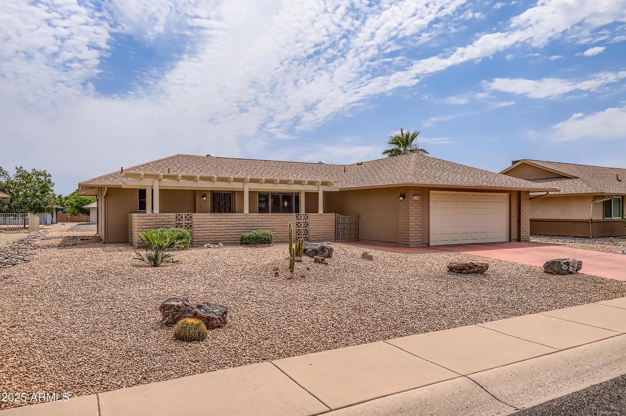 21207 N 125th Ave., Sun City West, AZ 85375