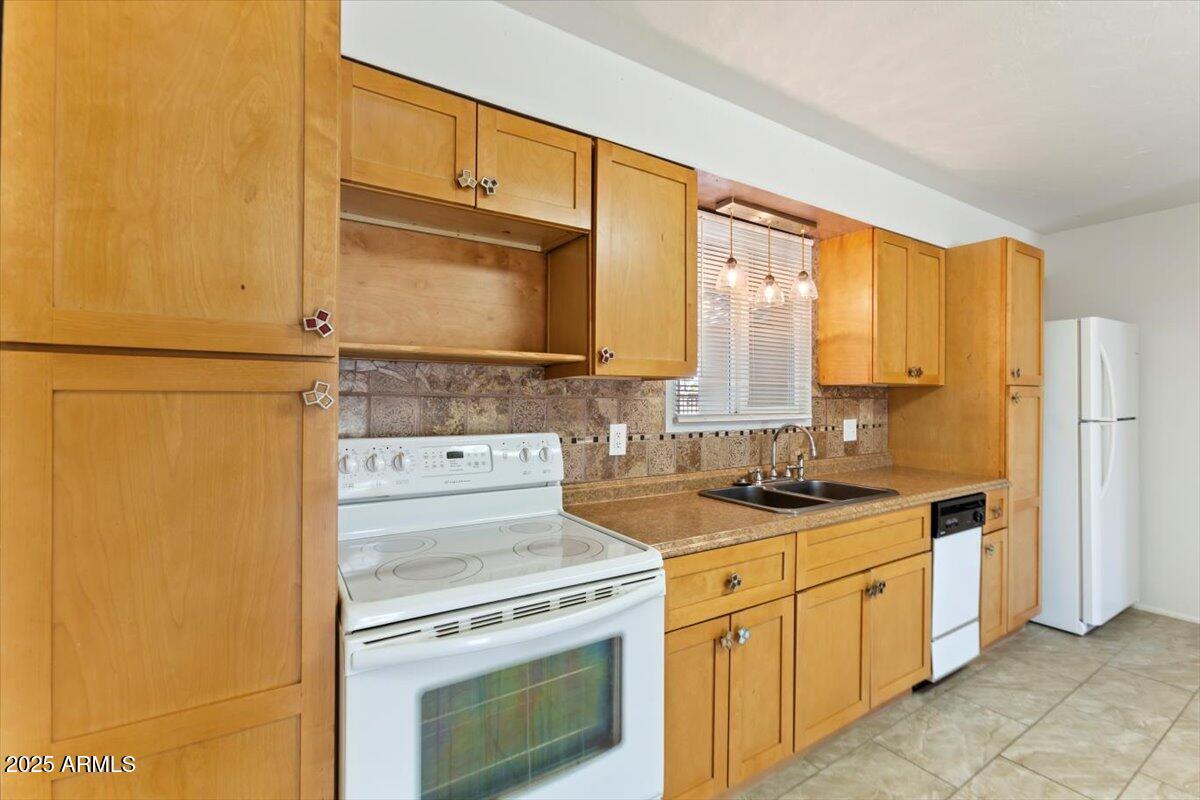 711 E Laurel Dr. #13, Casa Grande, AZ 85122