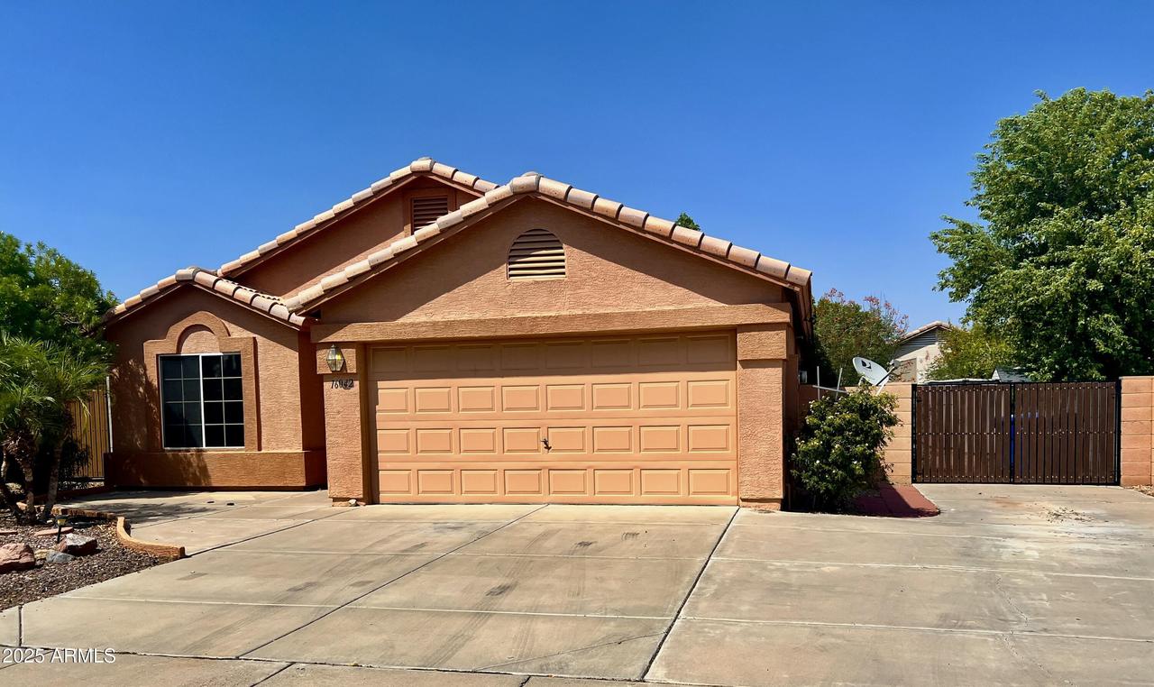16042 W Ocotillo Ln., Surprise, AZ 85374