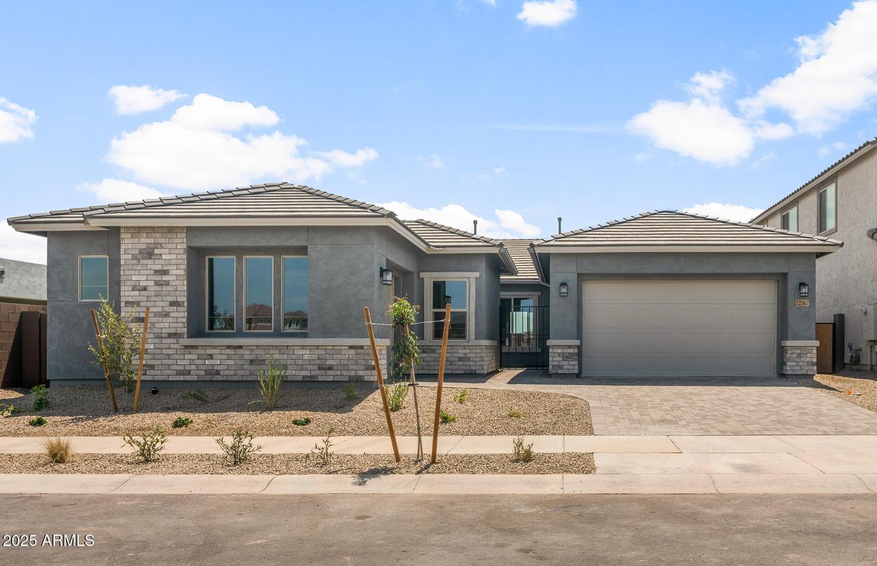22567 E San Tan Blvd., Queen Creek, AZ 85142