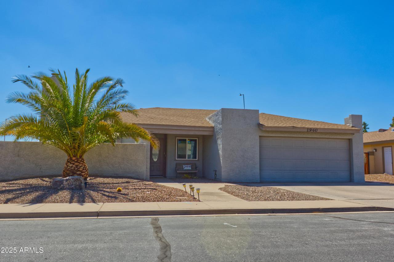 1940 S Standage, Mesa, AZ 85202