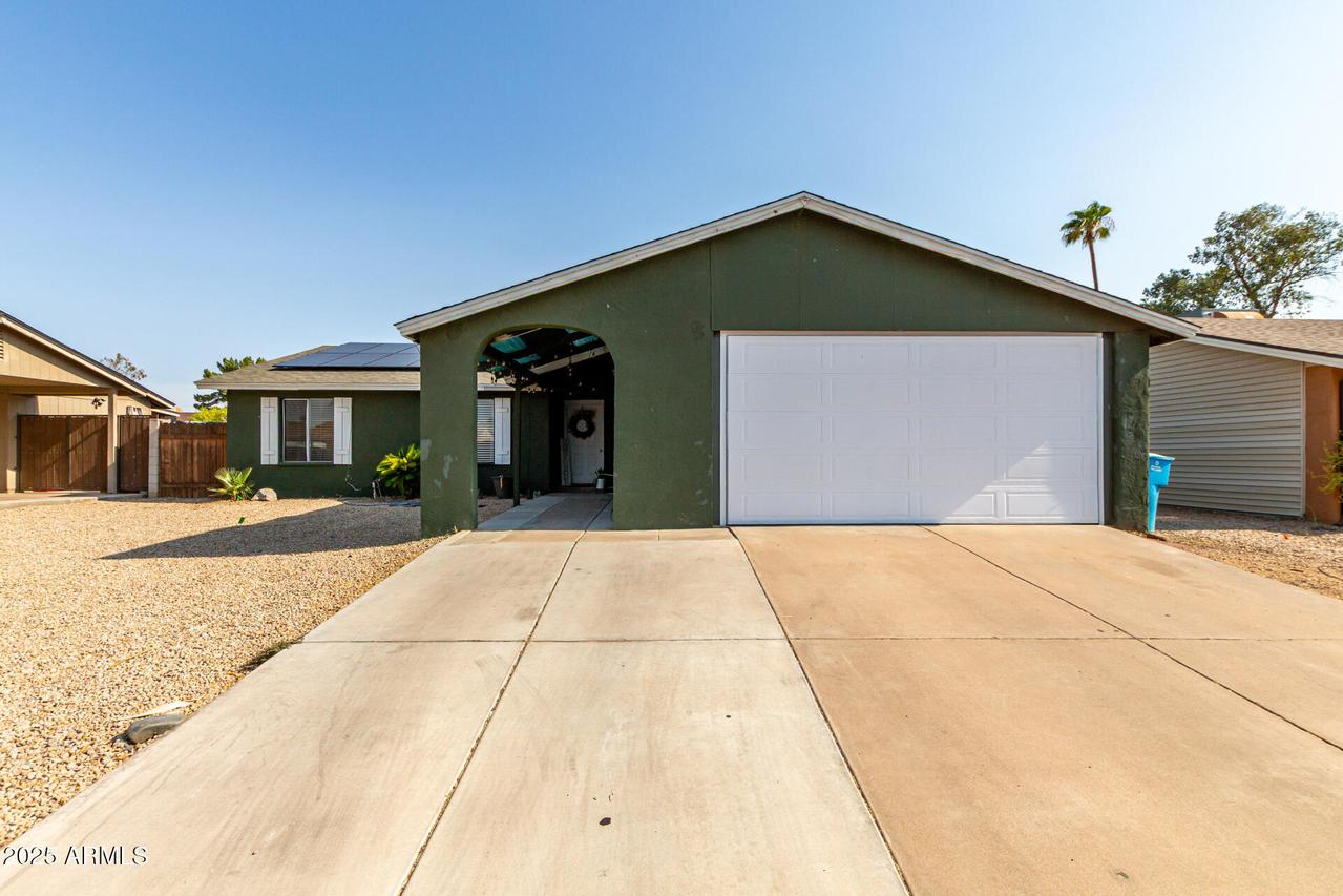 4043 E Burgess Ln., Phoenix, AZ 85042