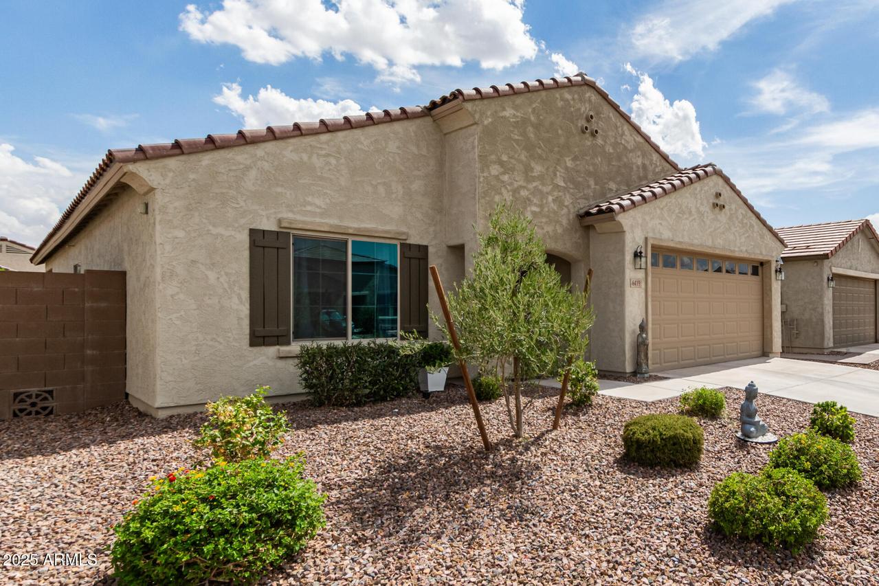 6419 W Sonoma Way, Florence, AZ 85132