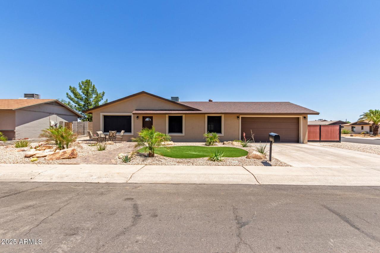 18025 N 20th Pkwy., Phoenix, AZ 85023
